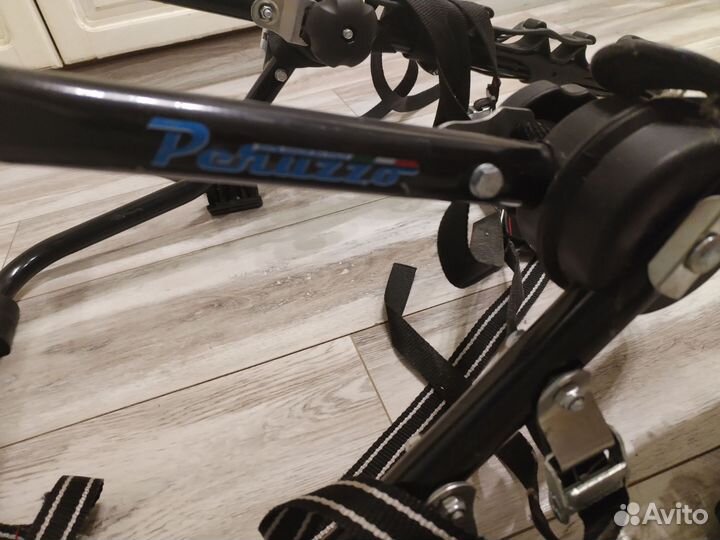 Багажник универсальный для перевозки велосипедов