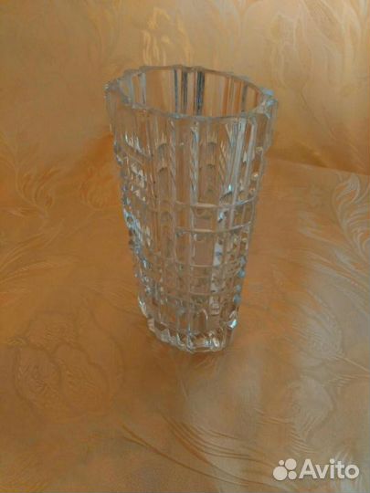 Вазы хрустальные