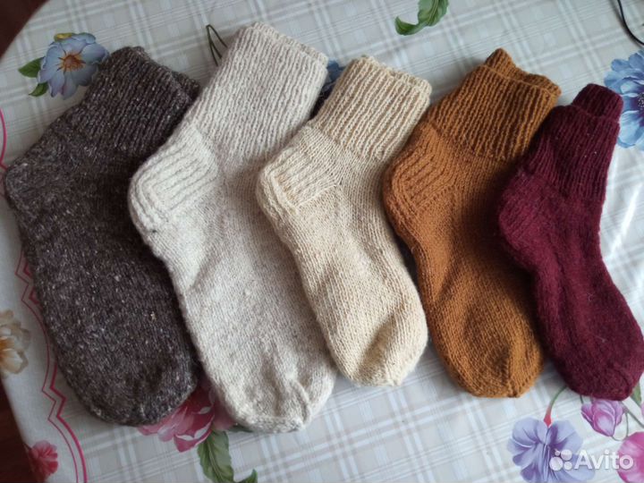Носки,следки,варежки ручной вязки