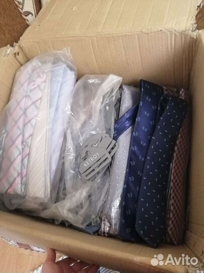 Галстуки новые Ketroy в большом количестве