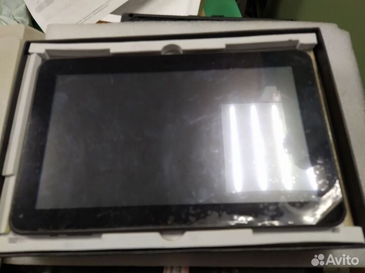 Планшет IconBit NetTab thor LE 10'