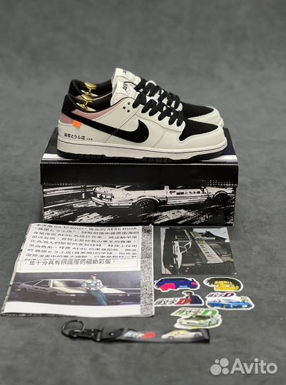 Кроссовки Nike