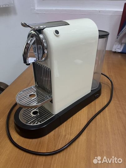 Кофемашина De'Longhi Nespresso 165