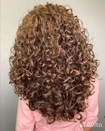 Парикмахер / Окрашивание волос