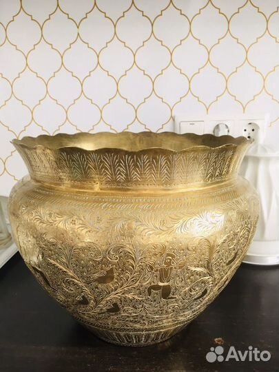 Ваза кашпо винтажная. Из латуни