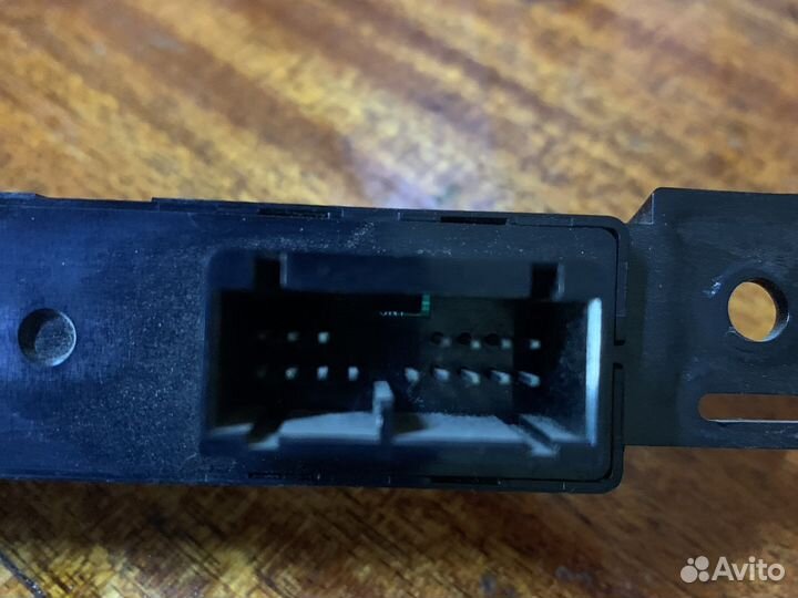 Блок кнопок аварийки sport l320