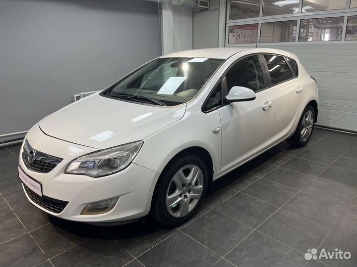 Opel Astra 1.6 AT, 2011, 99 363 км