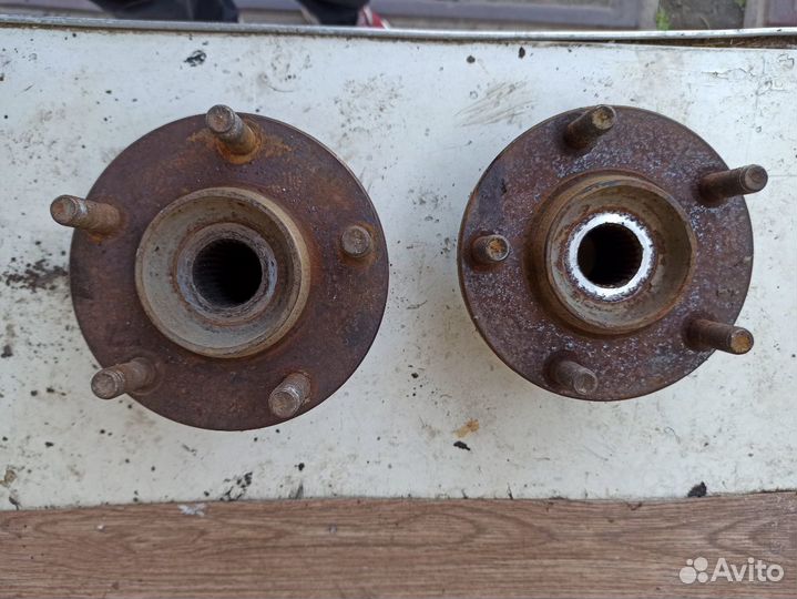 Ступицы на Мазда 3 BK Mazda 3