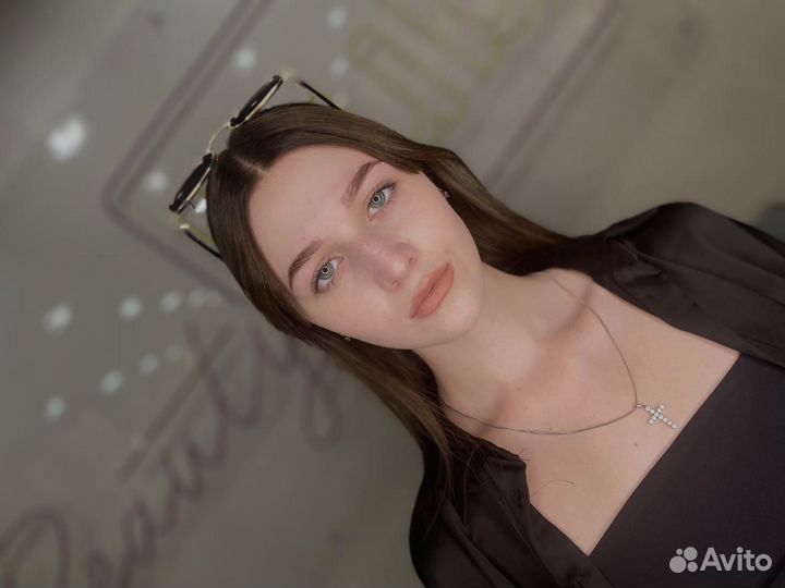 Мастер бровист