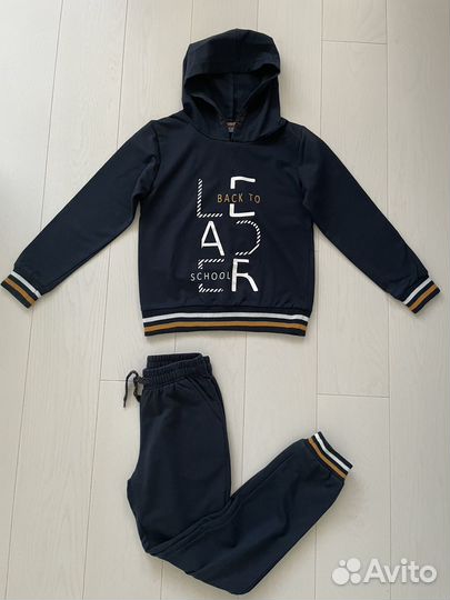 Спортивный костюм