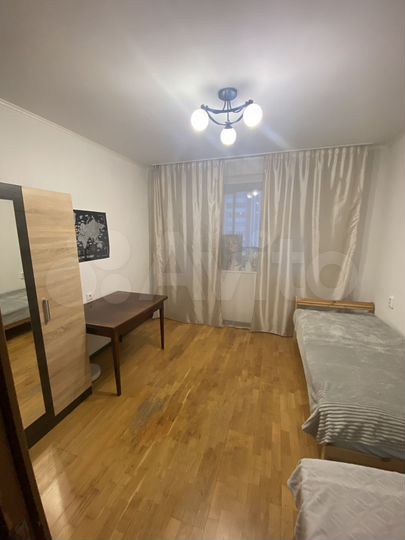 Комната 12 м² в 3-к., 13/17 эт.