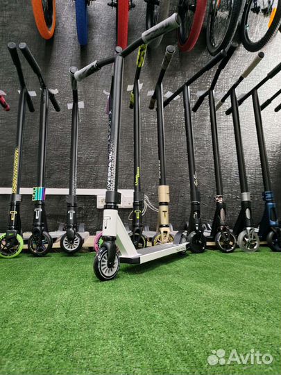 Трюковой самокат /Новый