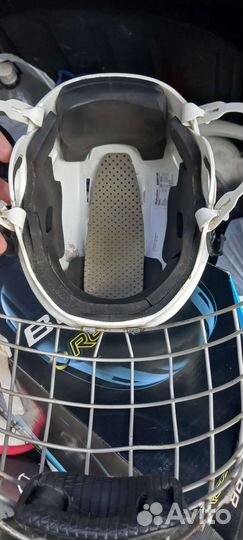 Шлем хоккейный bauer, краги хоккейные 13 р Warrior