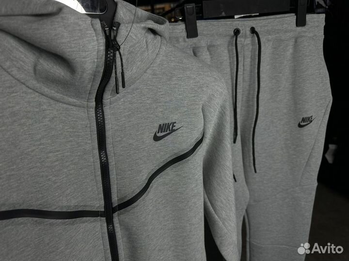 Спортивный Костью Nike Tech Fleece