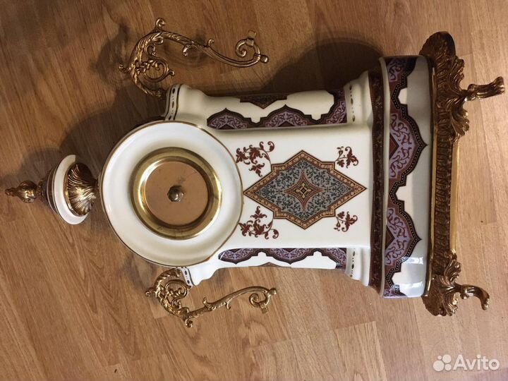 Часы настольные