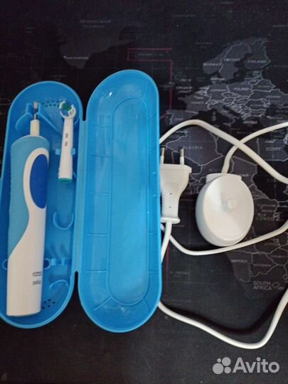 Зубная щетка oral b