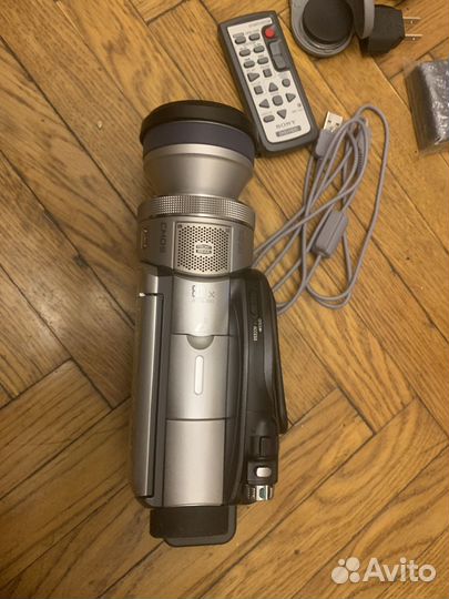 Видеокамера sony handycam