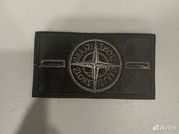 Stone island патч черный