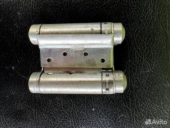 Петли для дверей