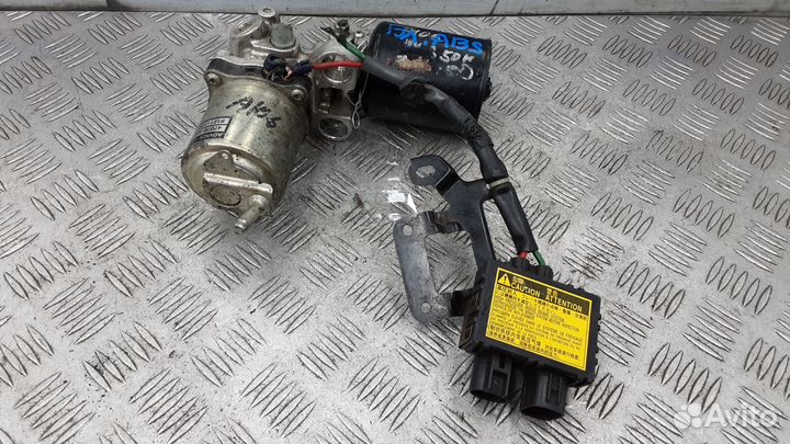 Блок управления тормозами/насос ABS Lexus RX270/RX