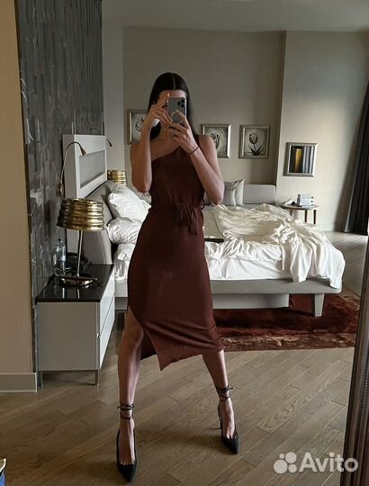 Платье лапша с разрезом