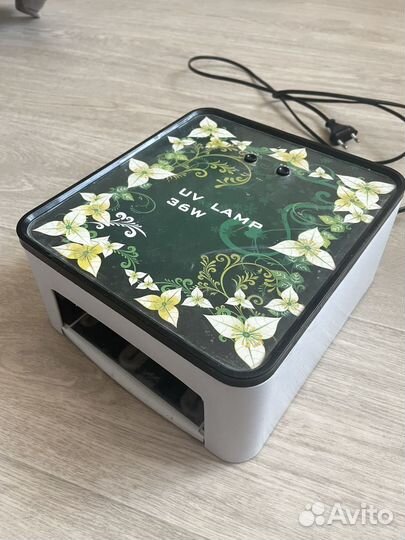 Лампа для ногтей