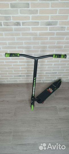 Трюковой самокат Tech Team Duker 202