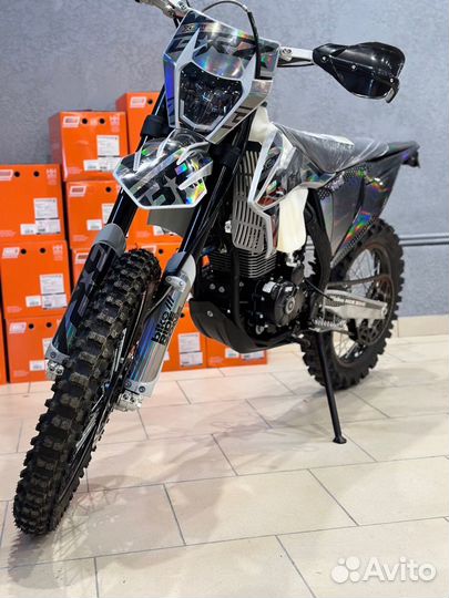 Мотоцикл кроссовый BRZ X5M (172FMM-PR)