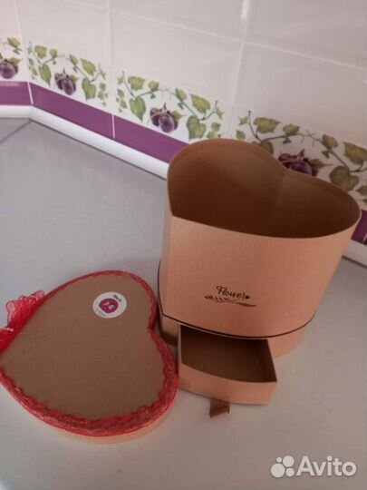 Коробка подарочная