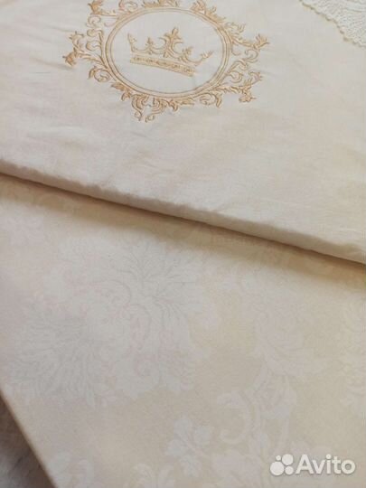 Королевские бортики в детскую кровать