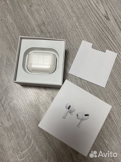 Беспроводные наушники