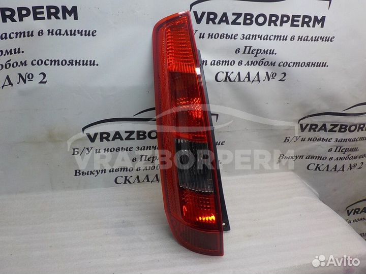 Фонарь задний левый Ford Fiesta