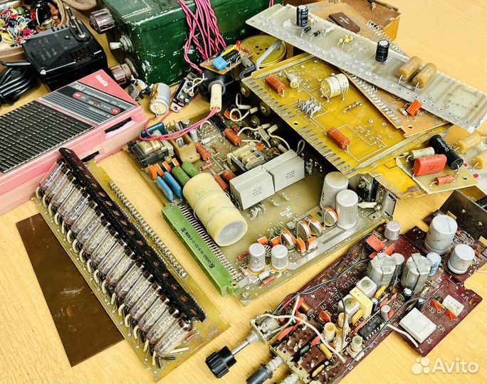 Радиодетали, платы, приборы СССР