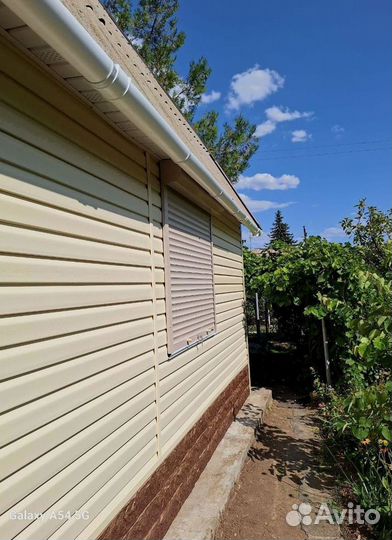 Гаражные секционные ворота с монтажом