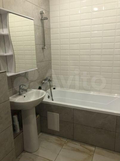 1-к. квартира, 40 м², 9/15 эт.