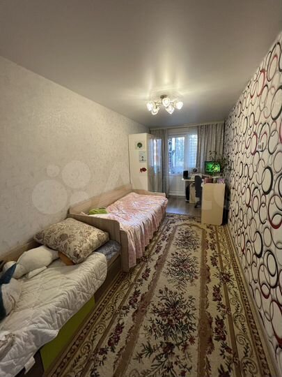 3-к. квартира, 60 м², 1/9 эт.