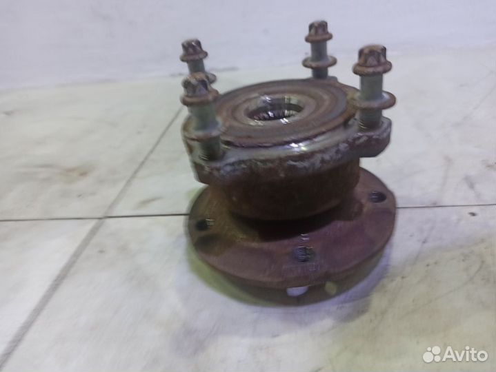 Ступица задняя 33406867811 бмв