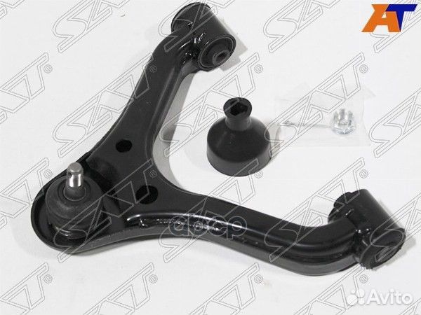 Рычаг передний верхний toyota hilux 05- LH ST-4