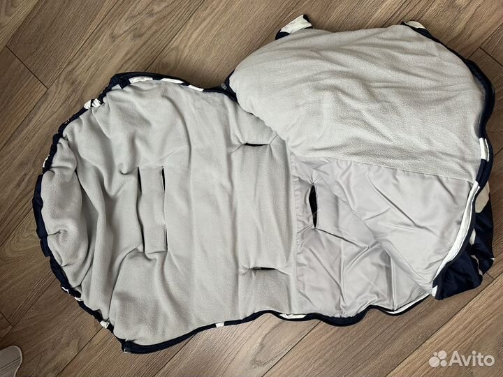 Зимний конверт в коляску mansita