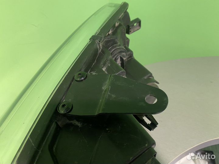 Фара левая Рено Логан Сандеро 2 рестайлинг 2018+