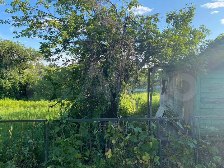 Дача 20 м² на участке 4 сот.