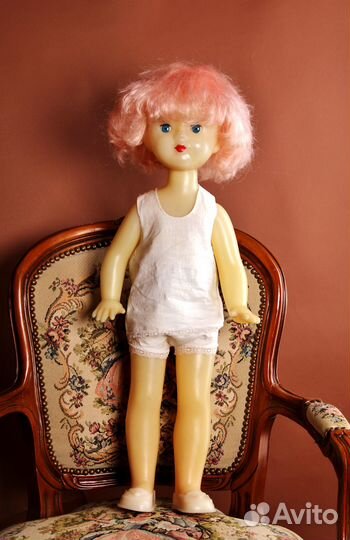 Кукла шагающая большая. СССР