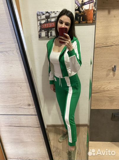 Спортивный костюм