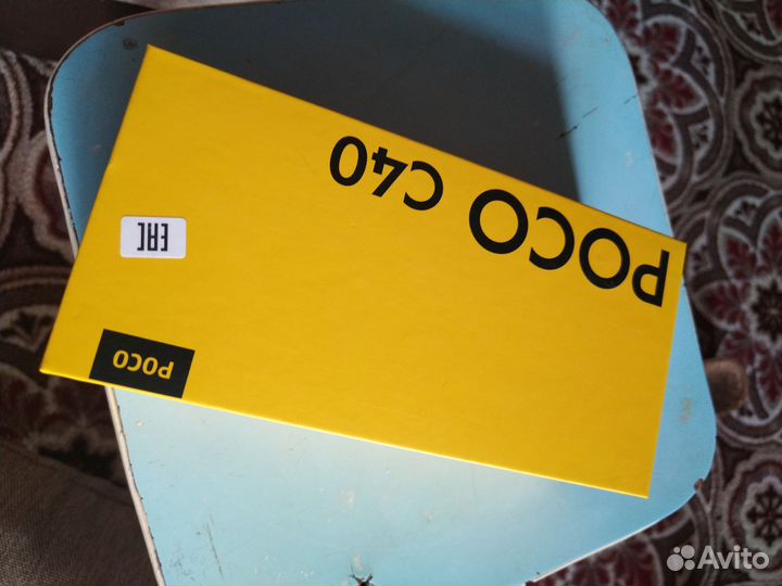 Poco c40