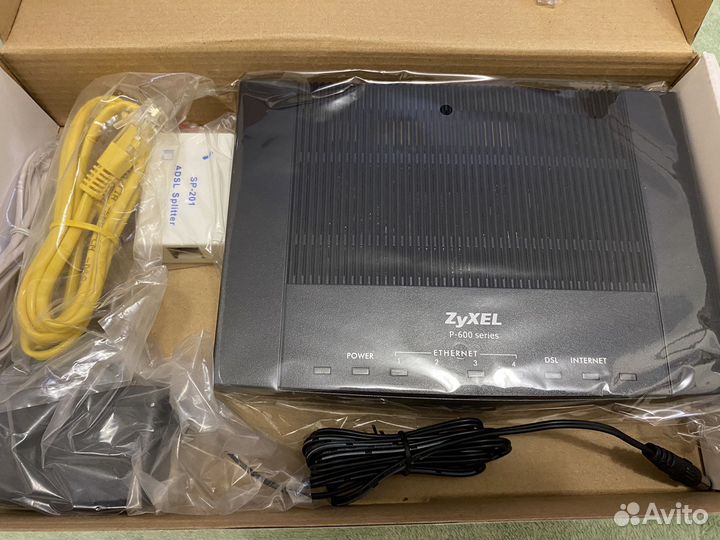 Интернет-центер ZyXel P660HT3 EE