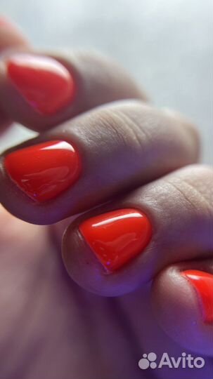 Модель на маникюр