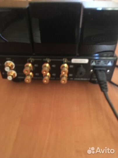 Ламповый усилитель для наушников Line Magnetic 218