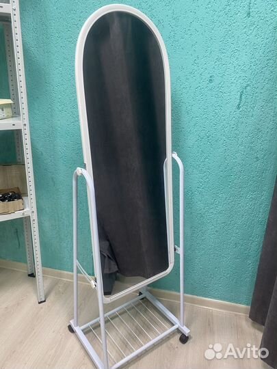 Зеркало напольное