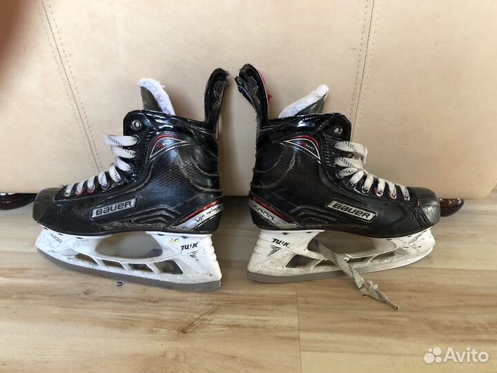 Коньки хоккейные Bauer