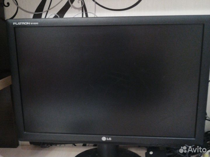 Монитор LG w1934s